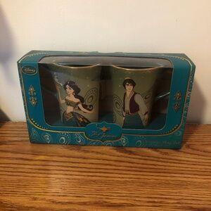 NIB Disney Store Art of Jasmine & Aladdin Coffee Mug set